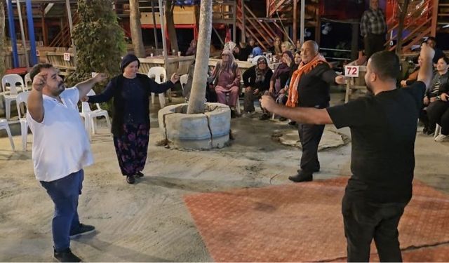 Antalya’da Yörükler yaza veda etti