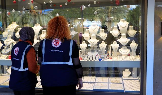 Antalya'da kuyumculara ve emlakçılara sıkı denetim