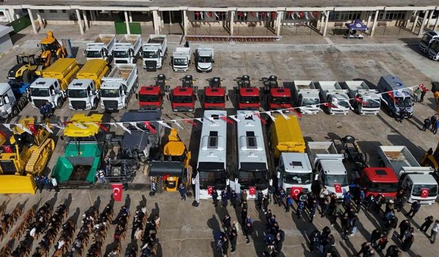 Muğla Büyükşehir Belediyesi'nden dev araç filosu