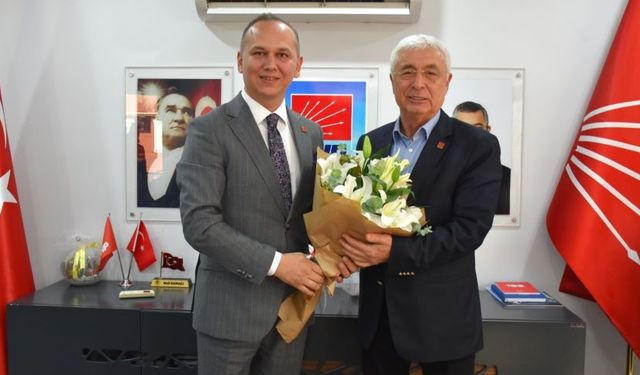 Parti Meclisi'ne seçilen Önder Kurnaz, Nail Kamacı’yı ziyaret etti