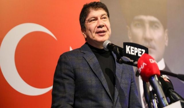 Türel, Böcek’e bindirdi gazeteciler birbirine girdi! Son hamleyi yine Türel yaptı