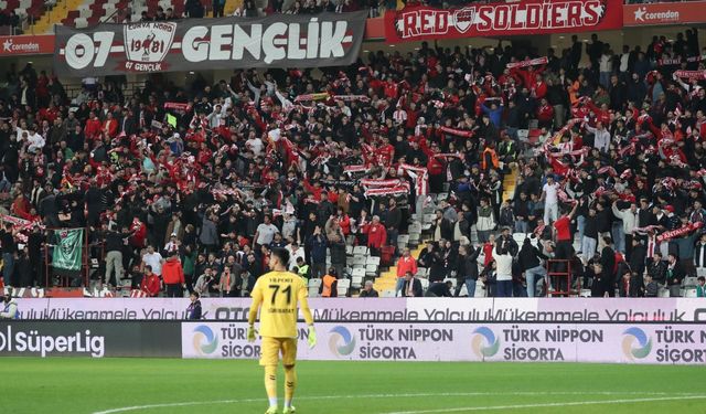 Antalyaspor’da prim savaşı! Levent Ördek’ten 5 milyon TL açıklaması!
