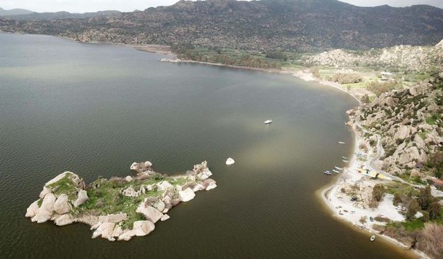 Şubat yağışları Bafa Gölü’ne can verdi: 50 metre çekilen göl eski seviyesine geri geldi