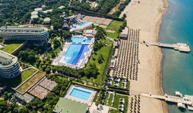 Belek’in altyapısı masada! BETUYAB toplantısına Bakan Ersoy konuk oldu