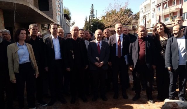 CHP’li Özgür Karabat Antalya’da! İl Başkanlığı inşaatını inceledi