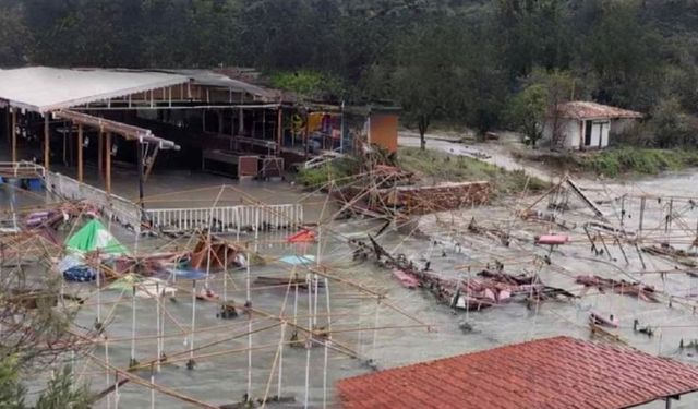 Alanya Dim Çayı taştı, piknik alanları sulara gömüldü