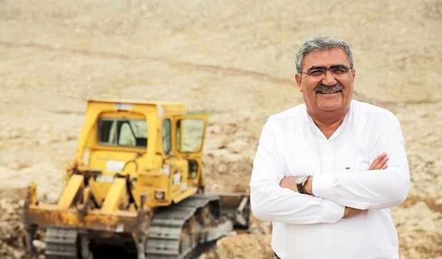 Antalya Büyükşehir Belediyesi’nde bir dönem sona erdi: İsa Akdemir’den ayrılık açıklaması