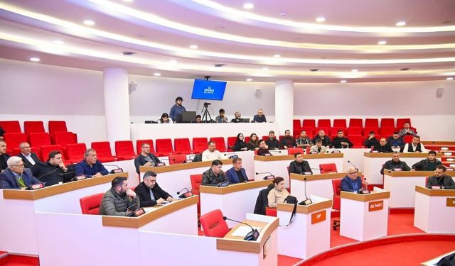 Kumluca Belediye Meclisi’nde afet gerginliği