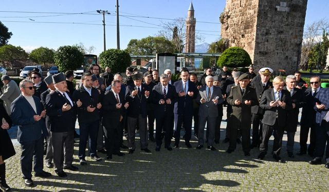 Antalya’nın ilk sivil şehidi Mustafa Haşmet Kalekapısı’nda anıldı