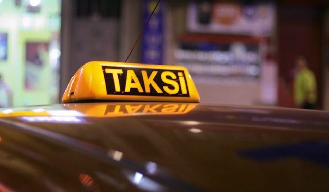 Antalya’da taksiye dev zam kapıda: Esnaf "geçinemiyoruz" dedi, masaya oturdu!