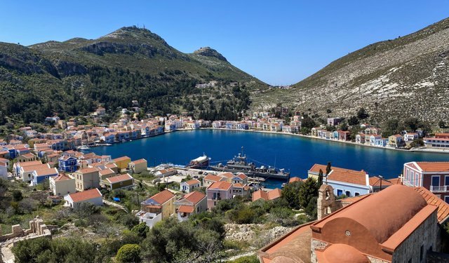 Ege limanlarından Yunan adalarına 1,1 milyon yolcu gitti