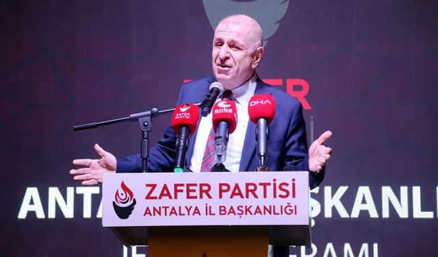 Ümit Özdağ, Antalya'da yine aynı yerde! O konuşması ile tutuklanmıştı