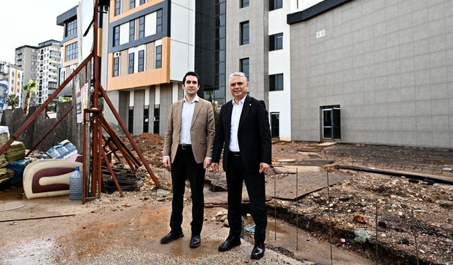 Ümit Uysal, Antalya Barosu’nun yeni hizmet binası inşaatını ziyaret etti
