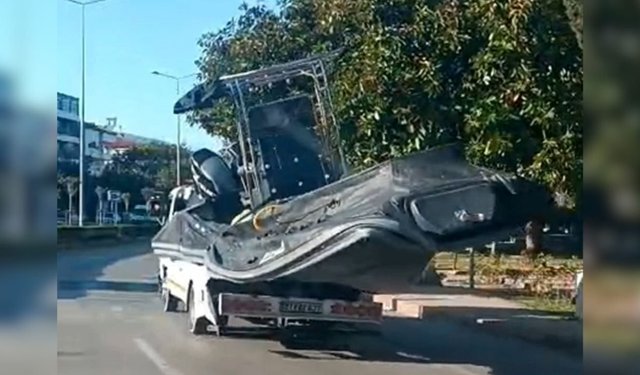 14 göçmene mezar olan bot yediemin deposuna çekildi!