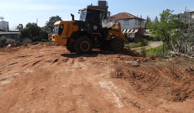 Kepez Aktoprak’ta yeni yapılan yol hizmete açıldı