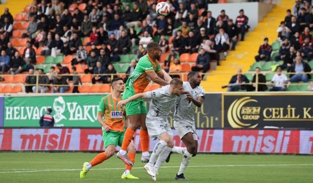 Süper Lig’in 3 büyük kulübü Alanyaspor engelini geçemedi