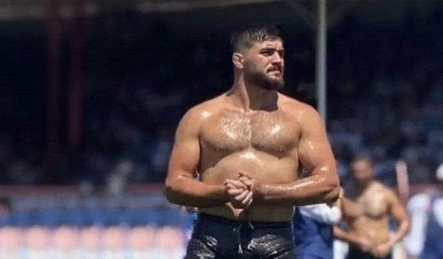 Antalya’da güreş camiasında dikkat çeken ayrılık!