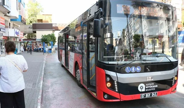 Antalya ulaşımında 4 otobüs hattının güzergahı değişti