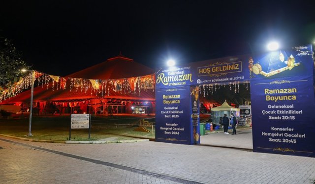 Antalya’da Ramazan ruhu Cam Piramit’te yaşandı! Etkinlikler yoğun ilgi gördü