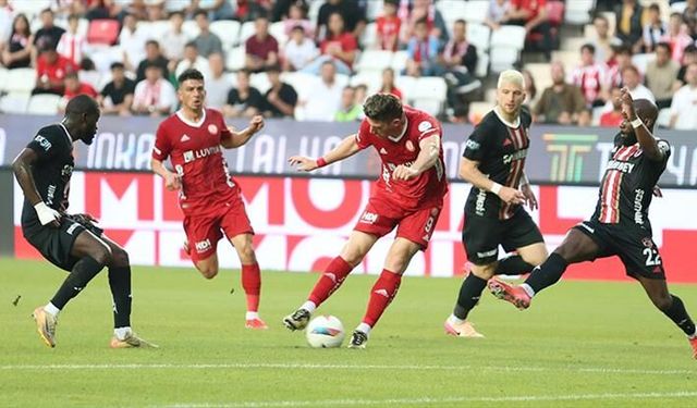 Antalyaspor-Gaziantep maçının biletleri 100 TL’den başlıyor