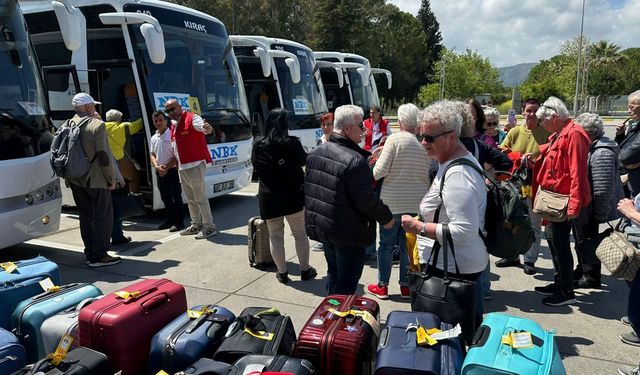 Avusturyalı emekliler Marmaris'ten vazgeçmedi