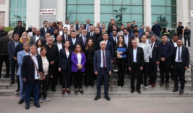 Büşra Özdemir: Bayramı Muhittin başkanla kutlamak isterdik