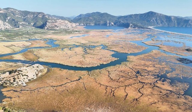 Muğla'daki Dalyan Kanalı'ndan büyüleyen dron görüntüsü