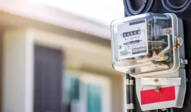 Antalya’da yüksek elektrik faturalarına TİP'ten tepki!