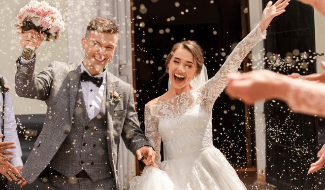 Antalya’da düğün sezonu başladı: Ev kurmanın maliyeti 1 milyona yaklaştı