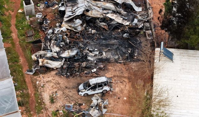 Antalya’daki yangın faciasında hayatını kaybeden anne ve 5 çocuğu Suriye’de defnedilecek