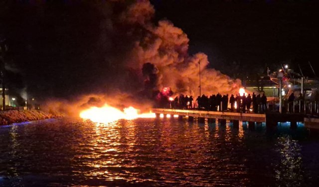 Yalıkavak Marinada patlama! 5 tekne alev alev yandı