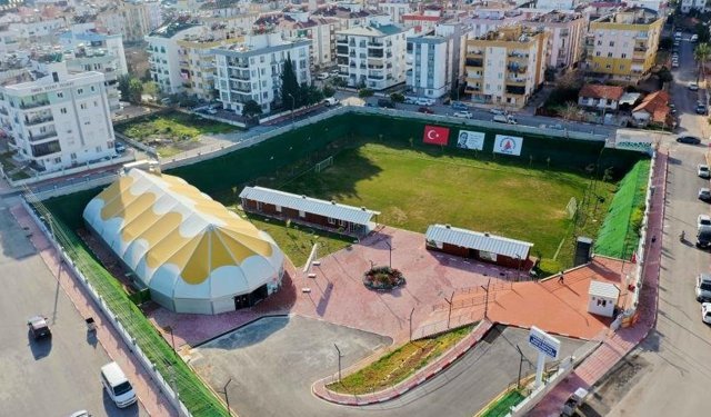 Antalya Muratpaşa Belediyesi Spor Tesisleri'nde kapılar ne zaman kapanıyor?