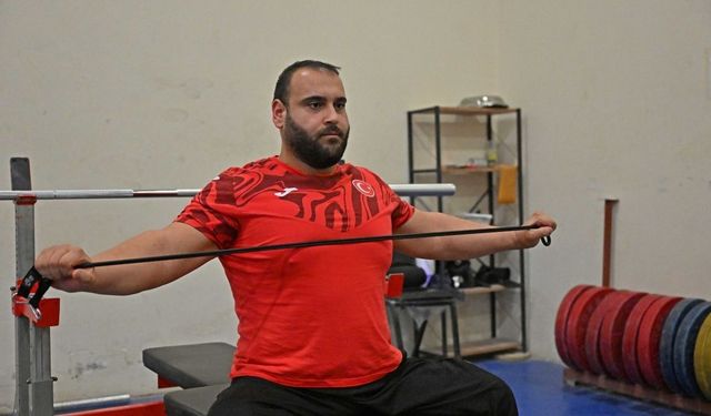 Avrupa ikincisi olan milli halterci gözünü olimpiyatlara dikti