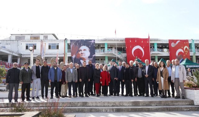 Serik’te “fotoğraf” krizi! AK Parti’den CHP’ye Erdoğan tepkisi