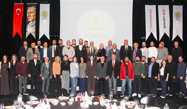 YÖRSİAD iftarında iş dünyası buluştu: Gündem küresel güç dengeleri