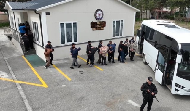 Antalya ayağı ortaya çıktı! 28,6 milyarlık dolandırıcılık şebekesine darbe