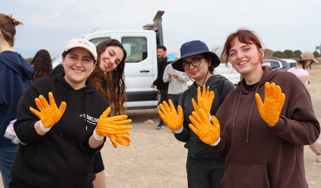 Kumköy Sahili'nde "Bir Sahil Bin Yaşam" için adım atıldı