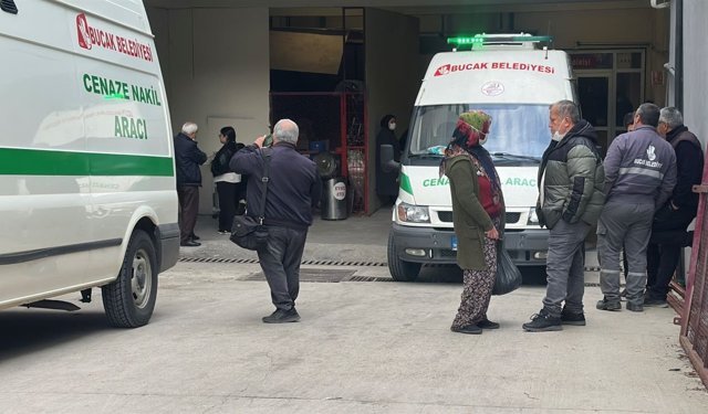 Antalya-Isparta yolundaki kazada ölen 7 kişi için aileler morg önünde bekliyor