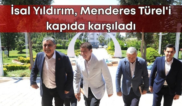 İsal Yıldırım, Menderes Türel'i kapıda karşıladı