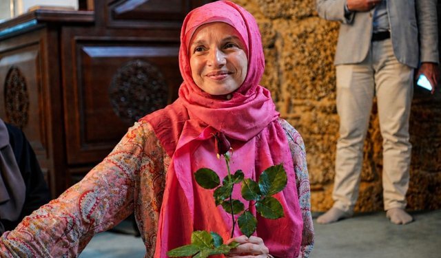 Ukraynalı Lena, yaşadığı olay sonrası Antalya'da Müslüman oldu