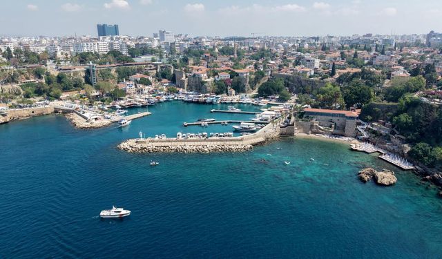 Mermerli Plajı'nda deniz dibi temizliği
