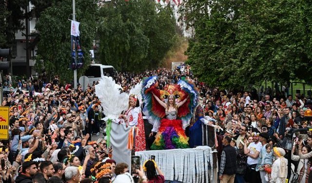 Adana'da Portakal Çiçeği Festivali'nde kimler konser veriyor?