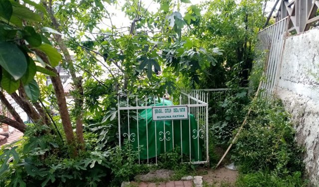 Antalya Kaleiçi’nde unutulan türbe: Bir zamanlar akın akın ziyaret ediliyordu