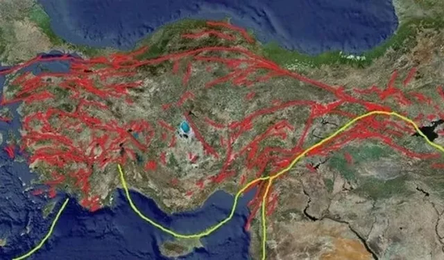 Antalya’da peş peşe depremler! Fay hatları yeniden gündemde