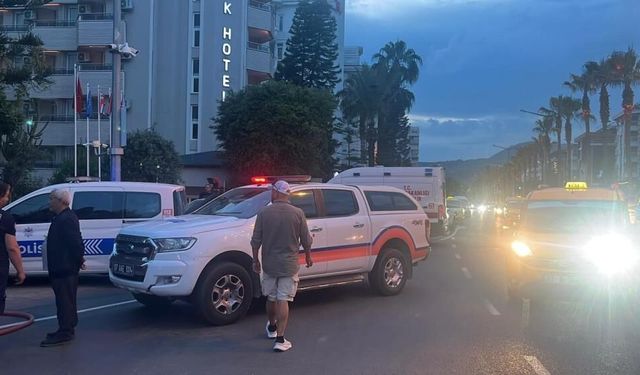 Alanya'daki otelin mutfak kısmında panik yaratan anlar!
