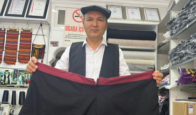 36 yıldır Alanya şalvarını dünyaya tanıtıyor