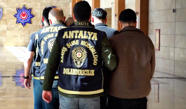Antalya'da 6 milyonluk tapu dolandırıcılığına suçüstü!