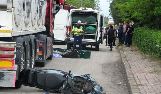 Antalya’da 19 yaşındaki genç tırın altında can verdi