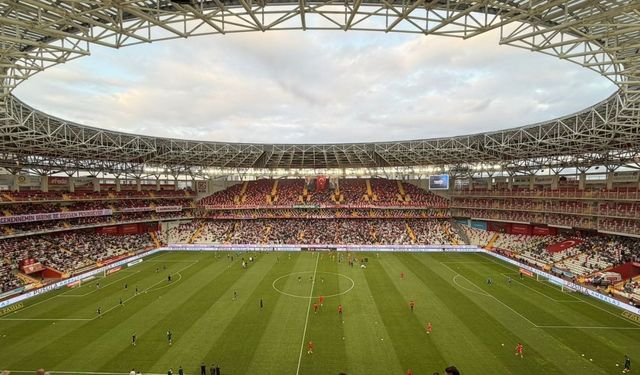 Antalya’da kazanan Sivasspor oldu