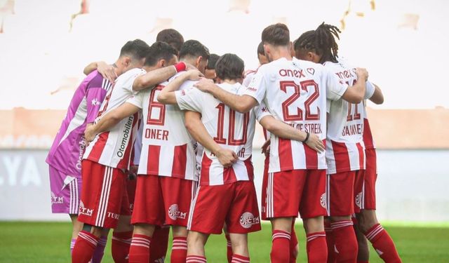 Antalyaspor için sezonun en önemli maçı! Biletlerin yüzde 98’i tükendi